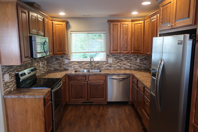 Photo - 135 S Cove Ave