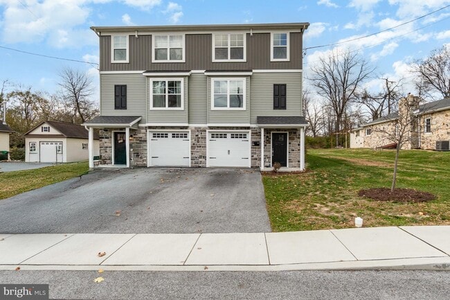 Building Photo - 1134 Franklin St