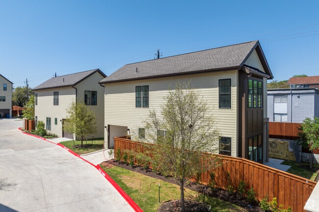 Photo - Rosemark Woodland Townhome Community