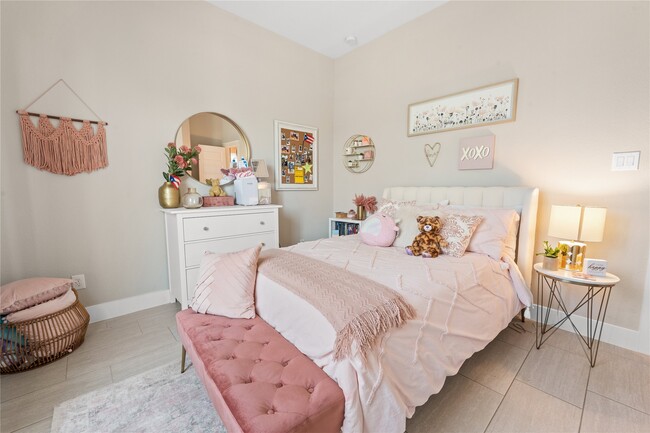 Photo - 28743 Havenwood River Rd