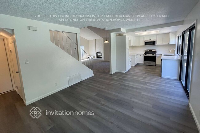 Photo - 2852 Londonderry Dr