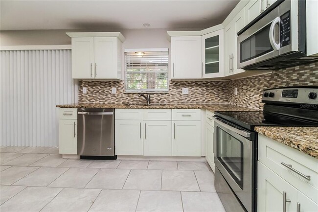 Photo - 605 Crosby Dr