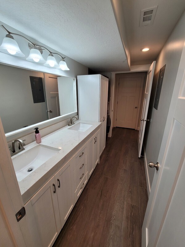 Photo - 10349 S 3880 W