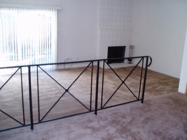 Photo - 6033 Leafwood Dr