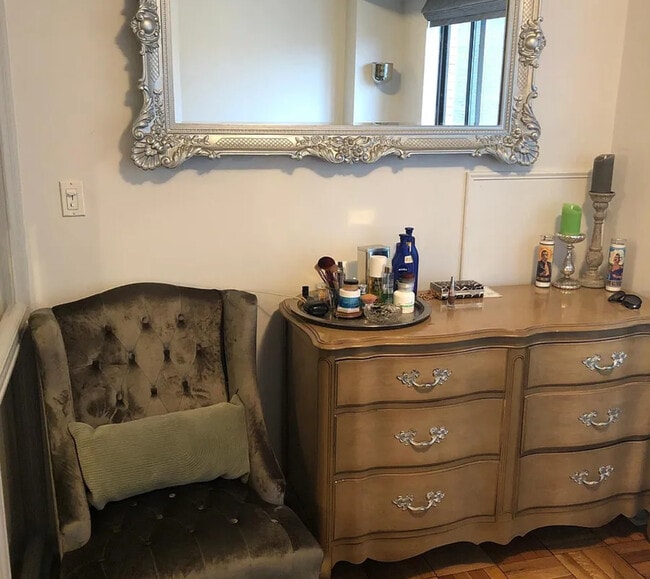 Bedroom - 1 Scott Cir NW Unit 317