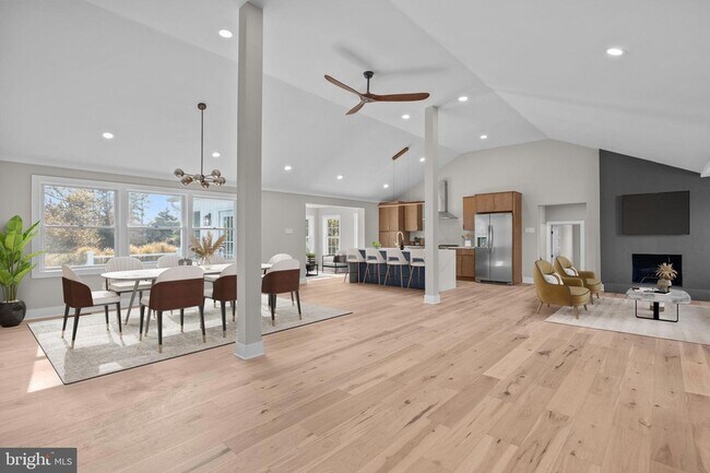 Photo - 271 Stoopville Rd
