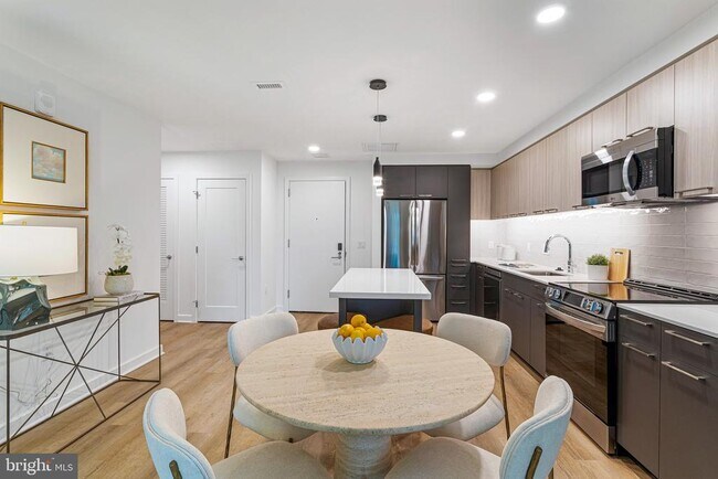 Photo - 5400 McGrath Blvd Unit 425