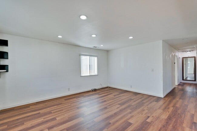 Photo - 1837 Burley Dr