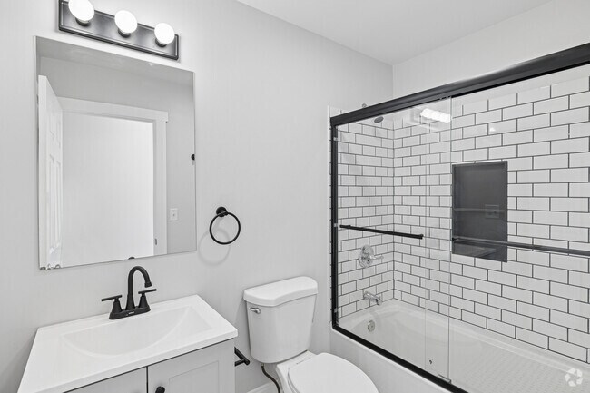 1BR, 1BA - 1,000SF - Bathroom