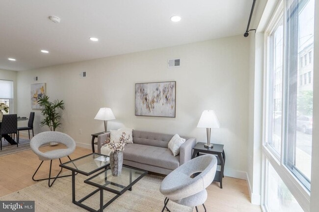 Photo - WOW brand new with Deck