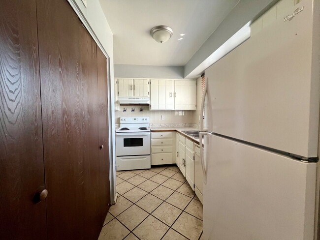 Photo - 2567 Rainbow Dr