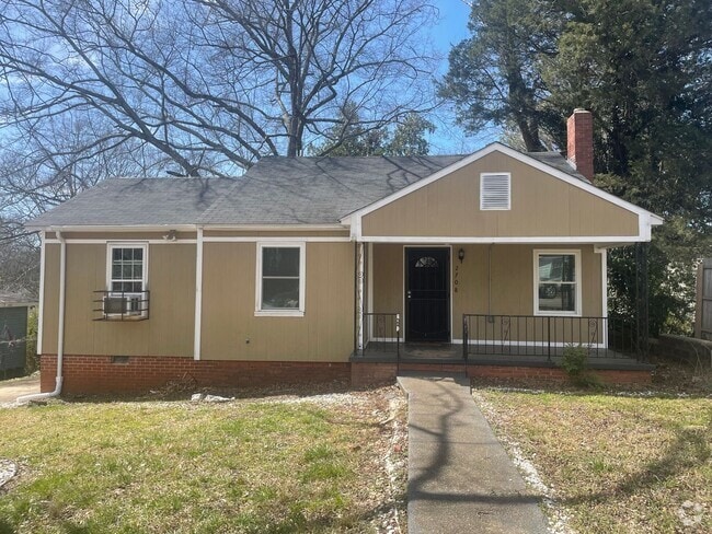 Building Photo - 2708 Walnut Ave Rental