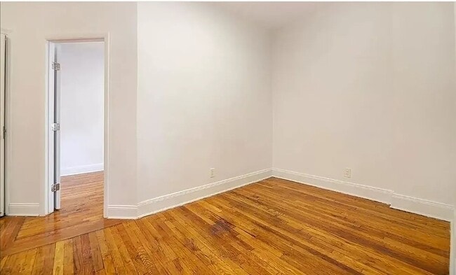 Photo - 301 E 53rd St Unidad 4B