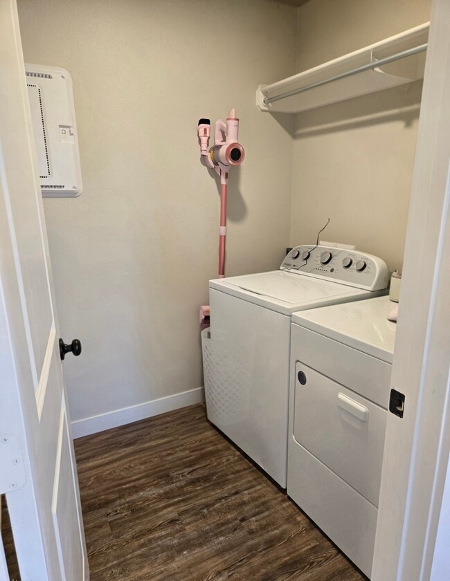 Photo - 1203 Hogback Wy