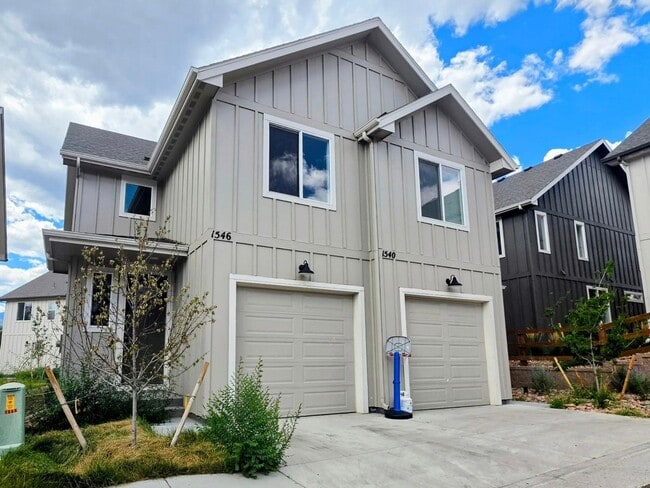 Building Photo - 1546 Sparton Grv