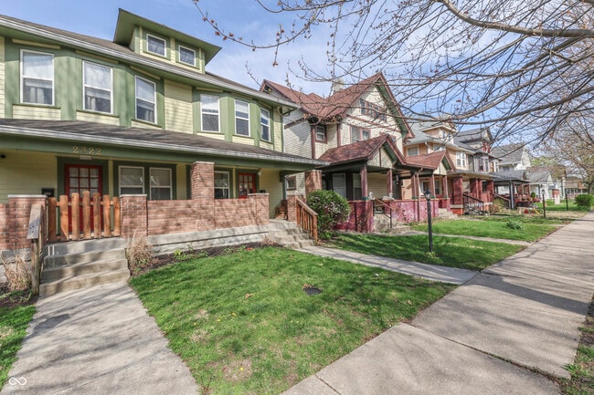 Photo - 2324 Alabama St