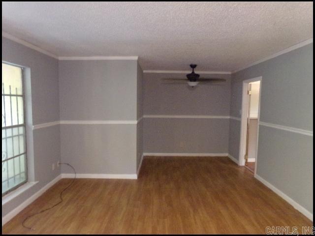 Photo - 5615 Carlyle Dr