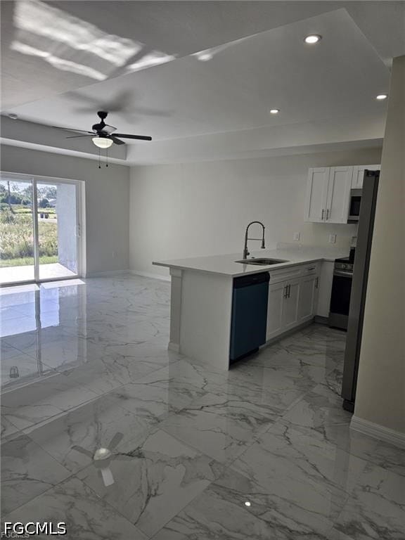 Photo - 399 Carrillon Ave S