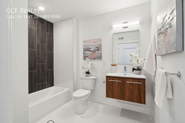 Photo - 813 N Broad St Unit 209