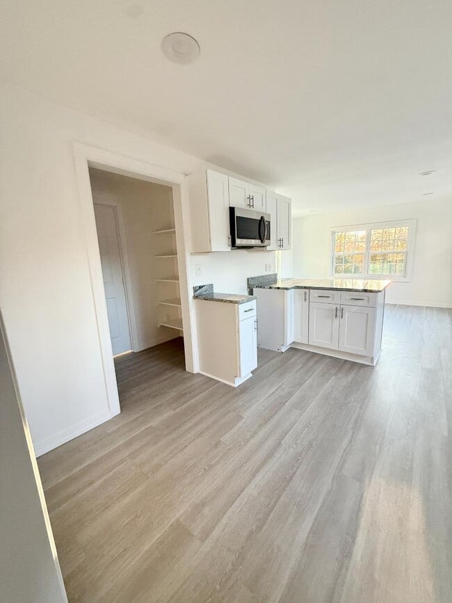 Photo - 310 Highland St