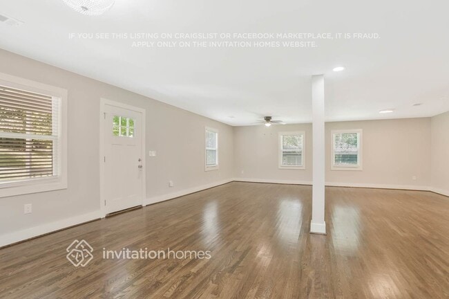Photo - 2731 Oldknow Dr NW