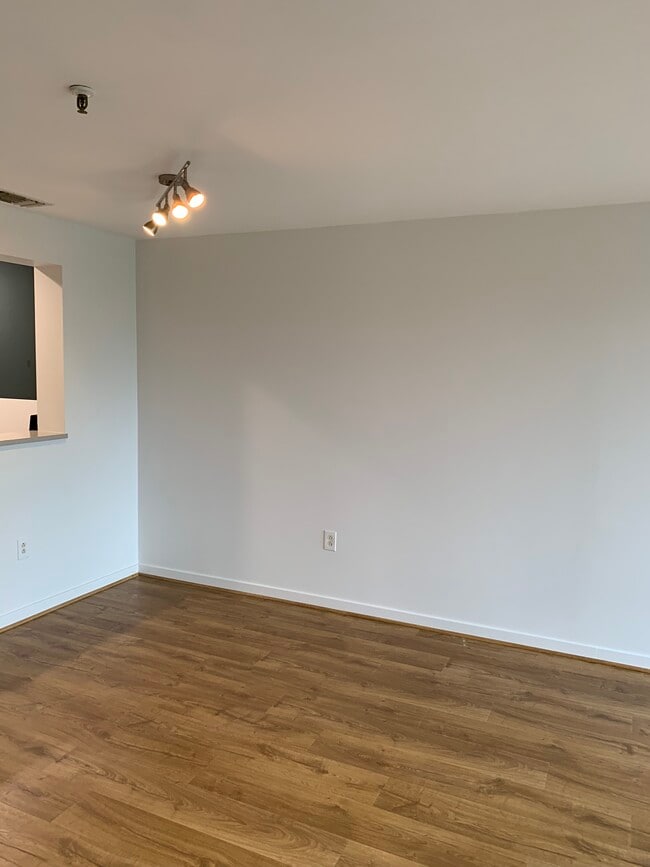 Photo - 4 Canal Park Unit TGL