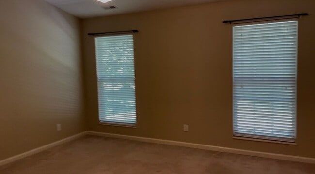 Photo - 206 Concord Rd