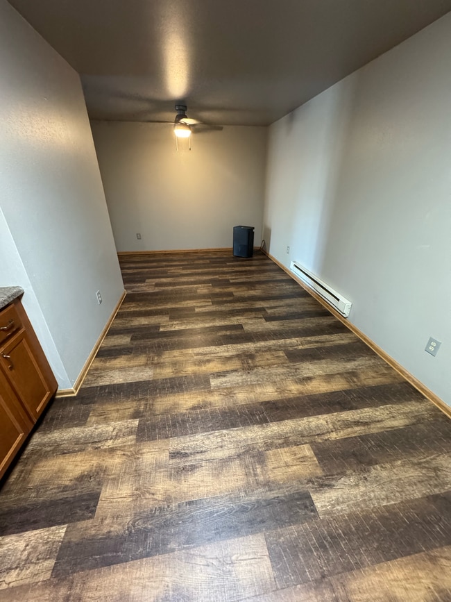 Photo - Iowa Ave Unit 8