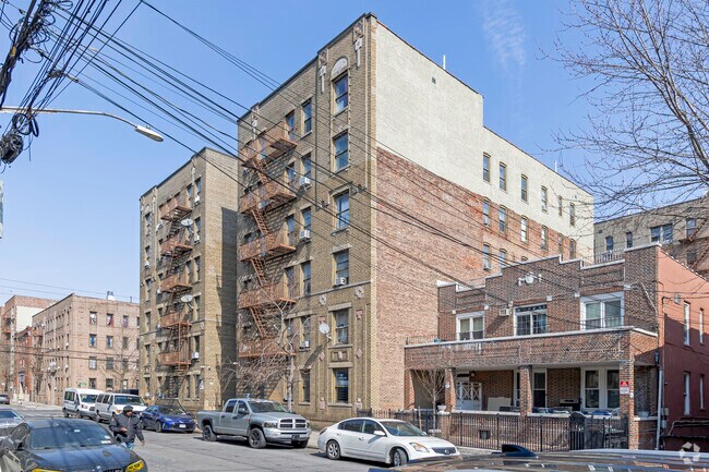 Photo - Williams Bridge