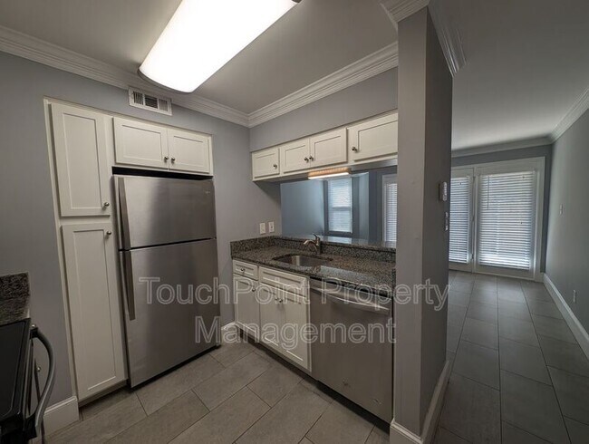 306 S Cedar St Unit 6