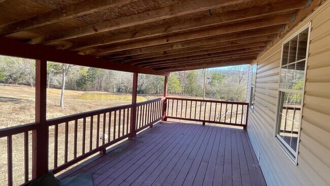 Photo - 680 McDowell Ln