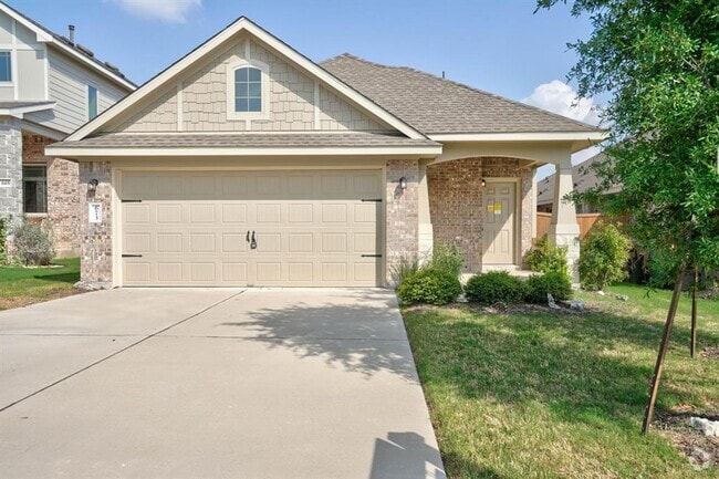 Building Photo - Beautiful 3BR/2BA Home with Island Kitchen...