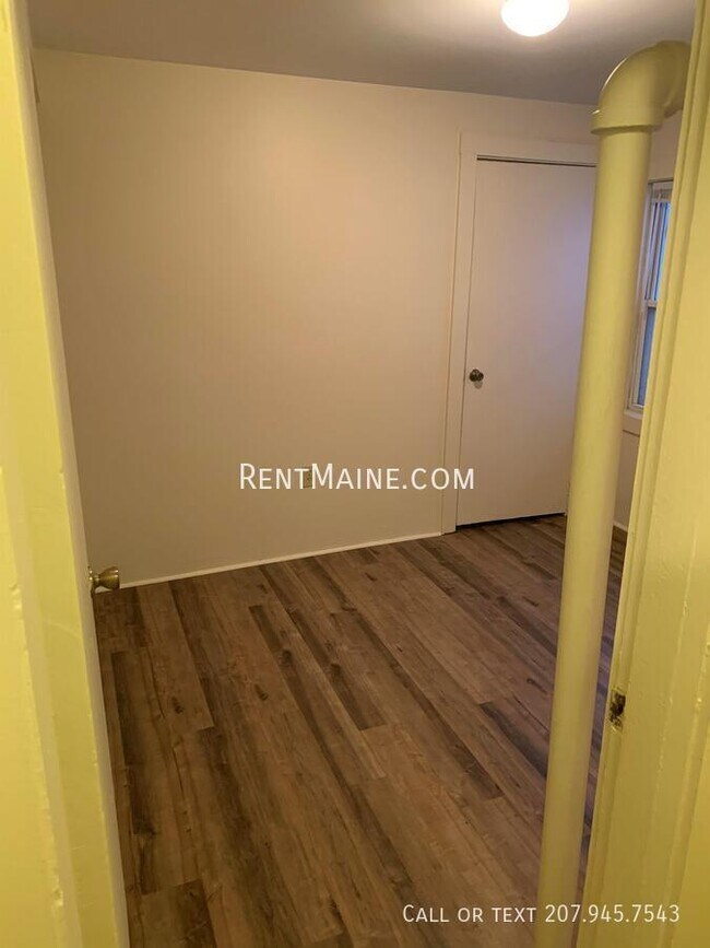 Photo - 2412 Western Ave Unidad D