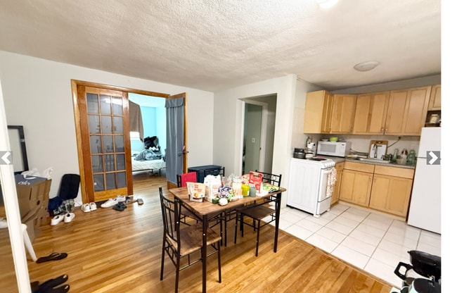 Building Photo - 20 Radcliffe Rd Unit 206 Rental