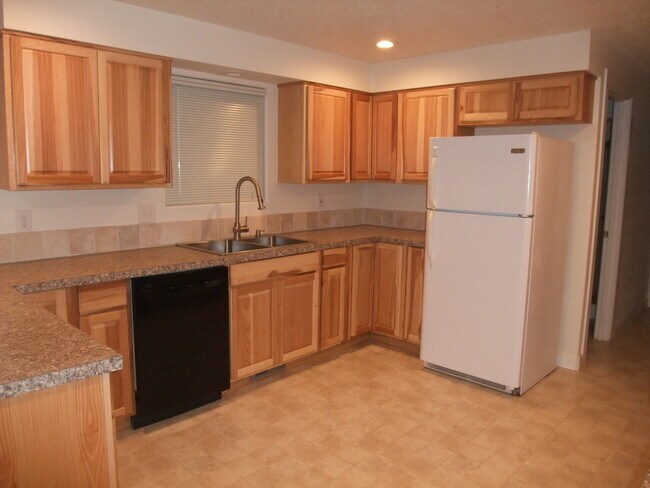 Photo - Very Nice Clean Updated Home in Lebanon