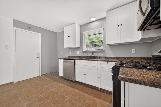 Photo - 10814 Parkland Woods Dr