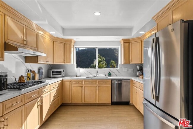 Photo - 1650 Clear View Dr