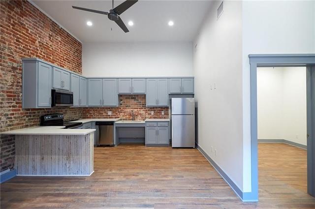 Photo - 200 W Brown St Unit 101
