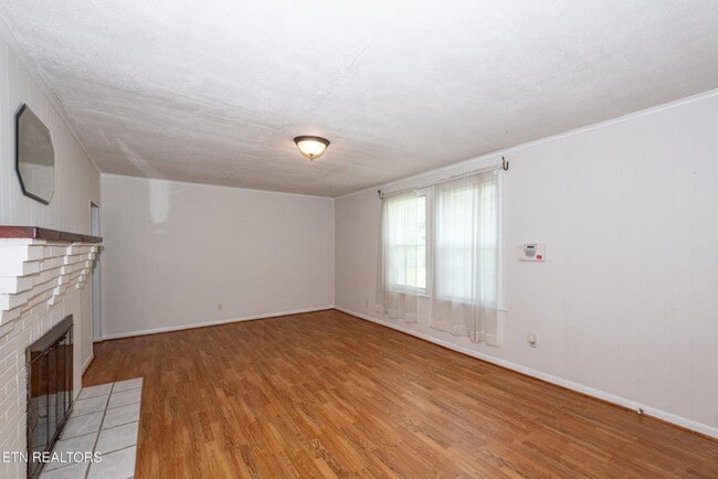 Photo - Maryville 37804 - 2 bedroom, 1 bath home w...