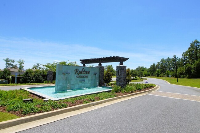 Photo - Central Crestview Location