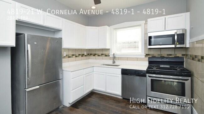 Photo - 4819 W Cornelia Ave Unidad 4819-1