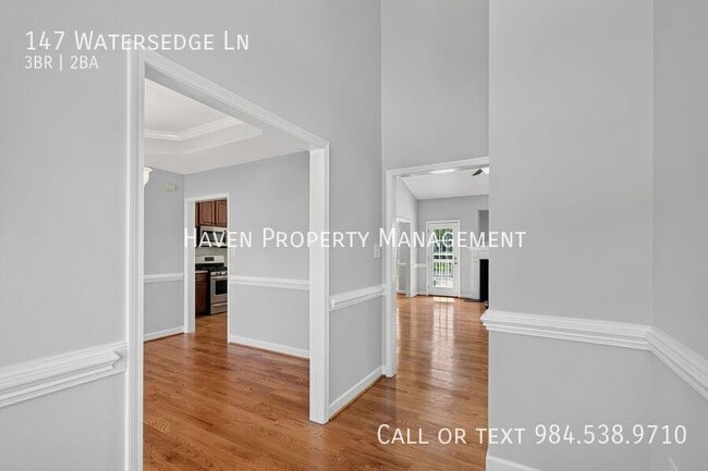Photo - 147 Watersedge Ln