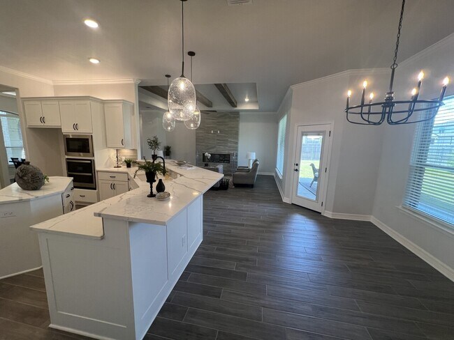 Photo - Eagle Heights