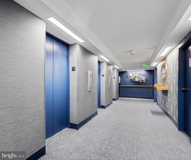 Photo - 205 E Joppa Rd Unidad 2307