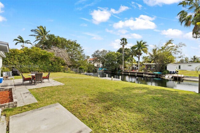 Photo - 10750 SW 43rd Ln