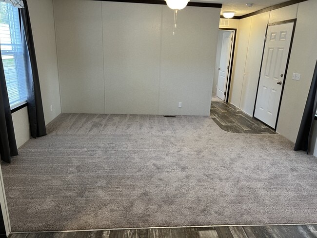 Photo - 259 Birch Ct