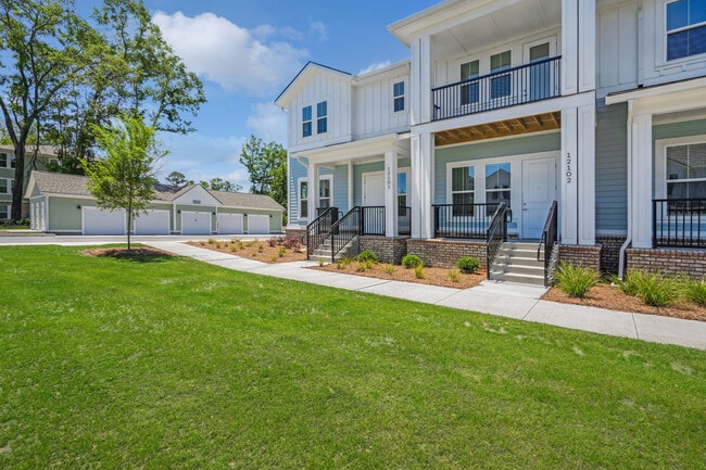 Photo - 4000 Margaret