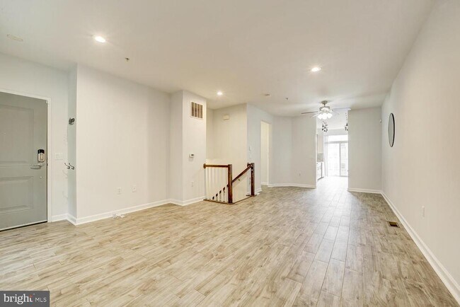 Building Photo - 2501 Sayles Pl SE