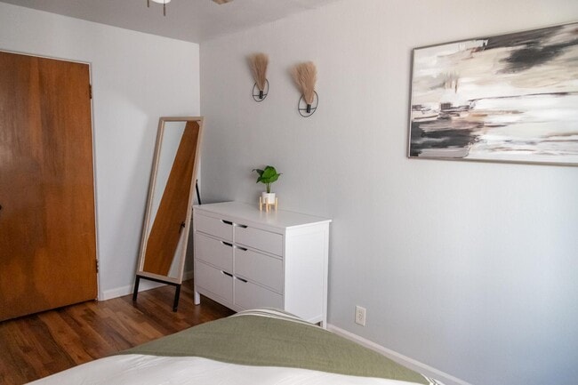 Photo - 1712 House Ave Unidad 3