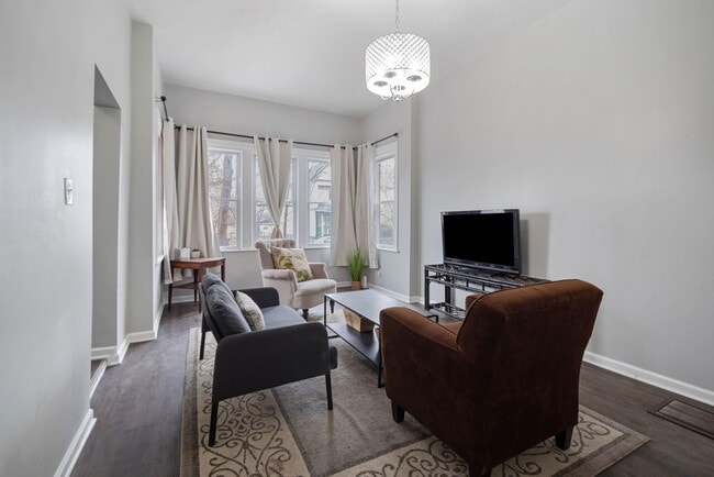 Photo - 5944 S Princeton Ave